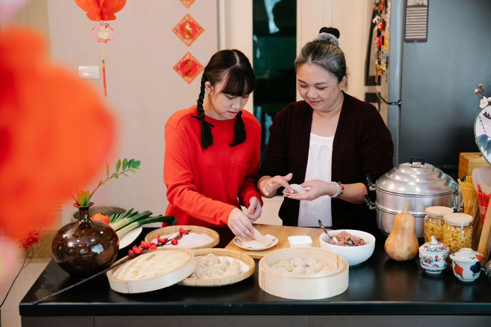 Unlock Mandarin: Top Chinese Book for Beginners